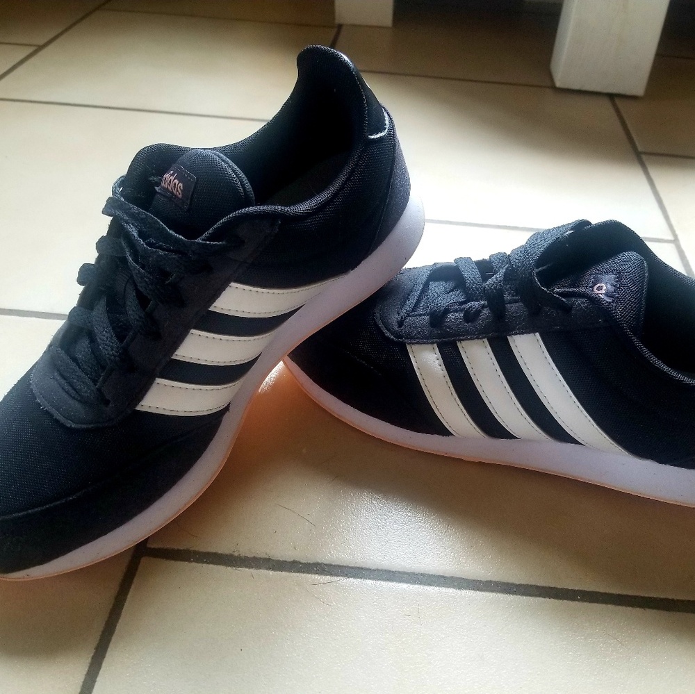 👟Adidas V Racer 2.0👟